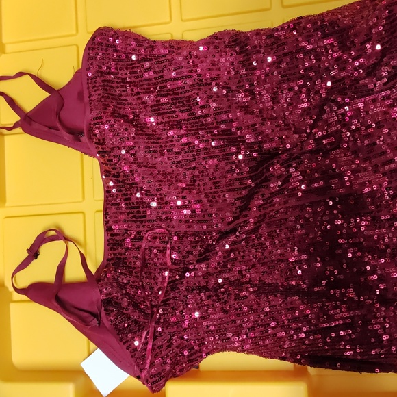 1.STATE 1.STATE Womens Sleeveless Sequin dress  Burgundy 10 - Picture 10 of 17